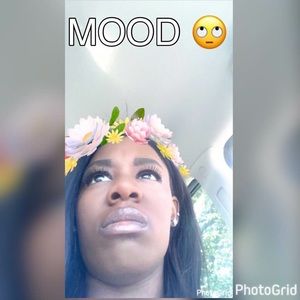 Meet your Posher, April